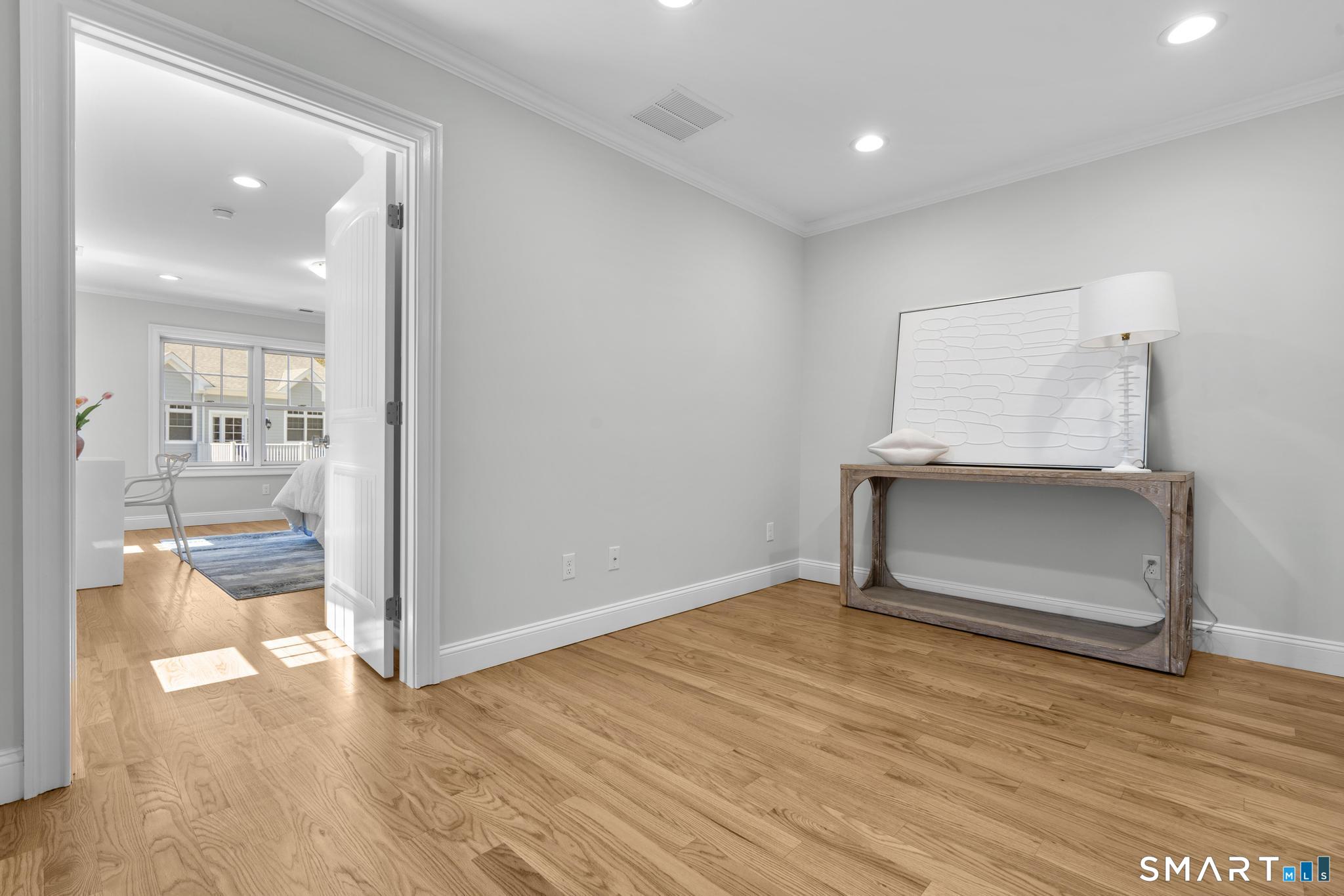 2455 Boston Post Road, Unit A9 Guilford, CT 06437 - Photo 12 of 25 2nd Floor Hallway