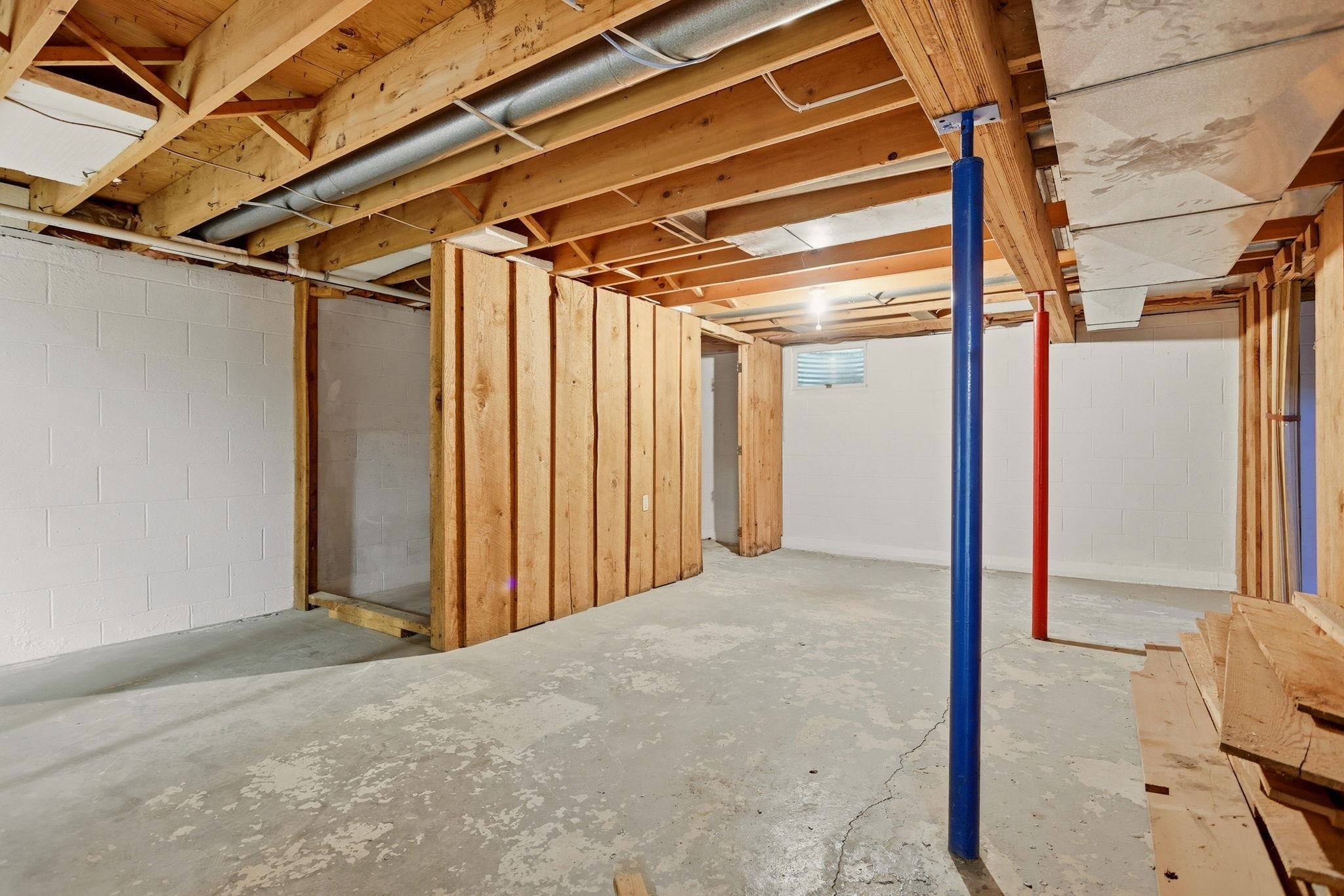 2141 Maple Road Saginaw, MI 48601 - Photo 37 of 60 Gallery Image 37