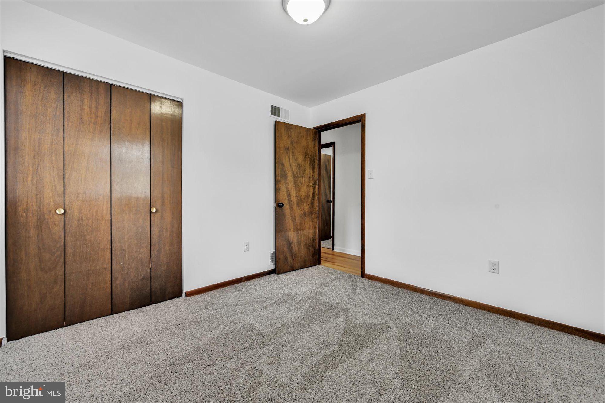 1200 Ruth Street Reading, PA 19608 - Photo 17 of 26