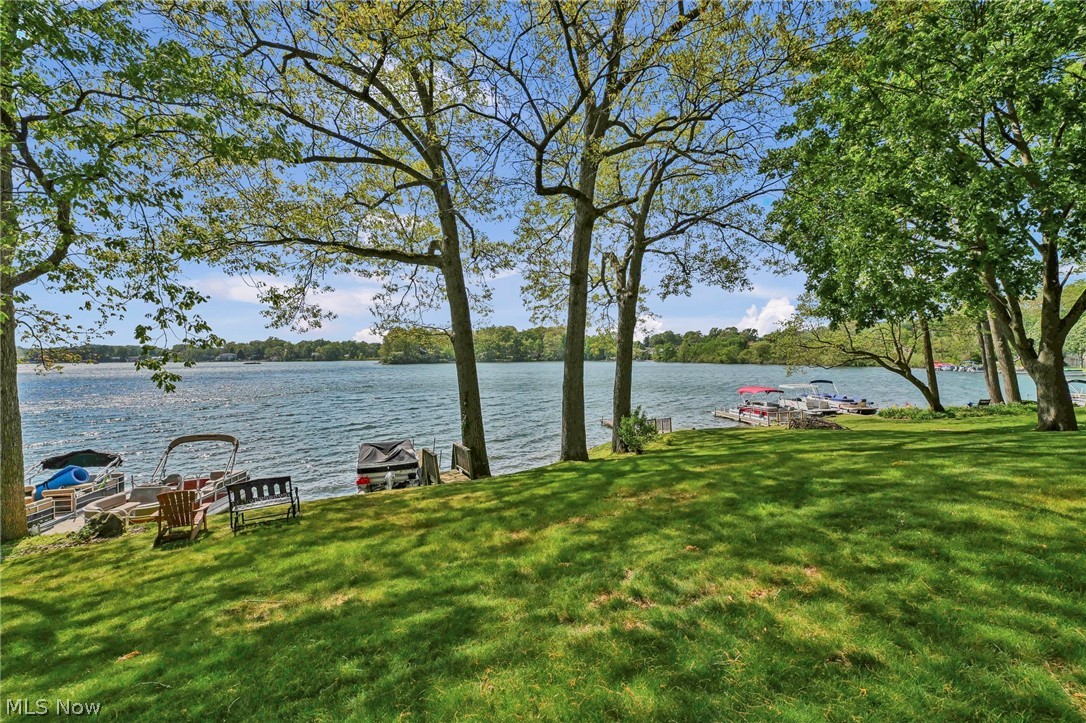 1819 Harbour Circle Northwest Canton, OH 44708 - Photo 11 of 34