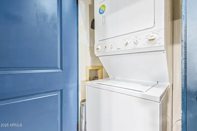 $575,000 | 6153 North 28th Place, Phoenix, AZ 85016