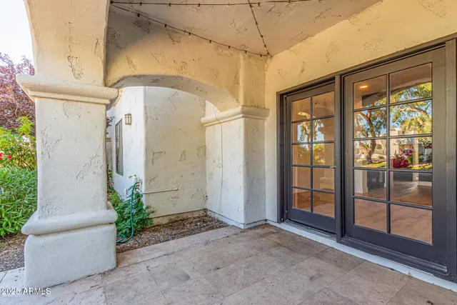 $575,000 | 6153 North 28th Place, Phoenix, AZ 85016