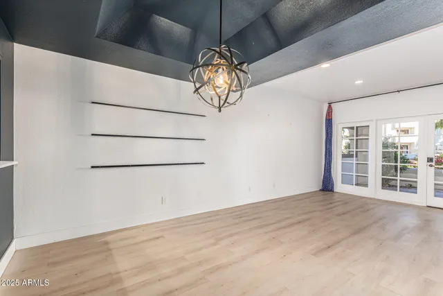 $575,000 | 6153 North 28th Place, Phoenix, AZ 85016