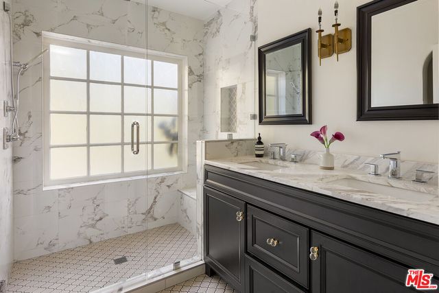 $1,595,000 | 3468 Troy Drive, Los Angeles, CA 90068