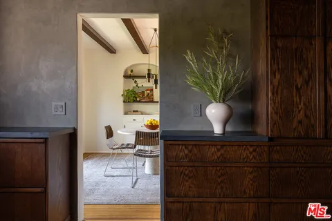 $1,595,000 | 3468 Troy Drive, Los Angeles, CA 90068