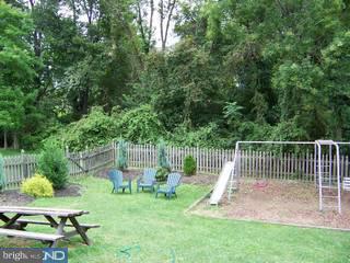 1263 Holly Road Warrington, PA 18976 - Photo 2 of 6 Gallery Image 2