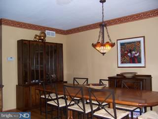 1263 Holly Road Warrington, PA 18976 - Photo 3 of 6 Gallery Image 3