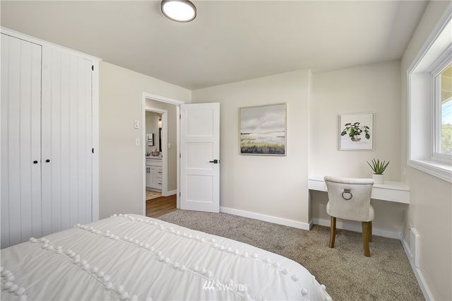 $730,000 | 21512 54th Place West, Mountlake Terrace, WA 98043