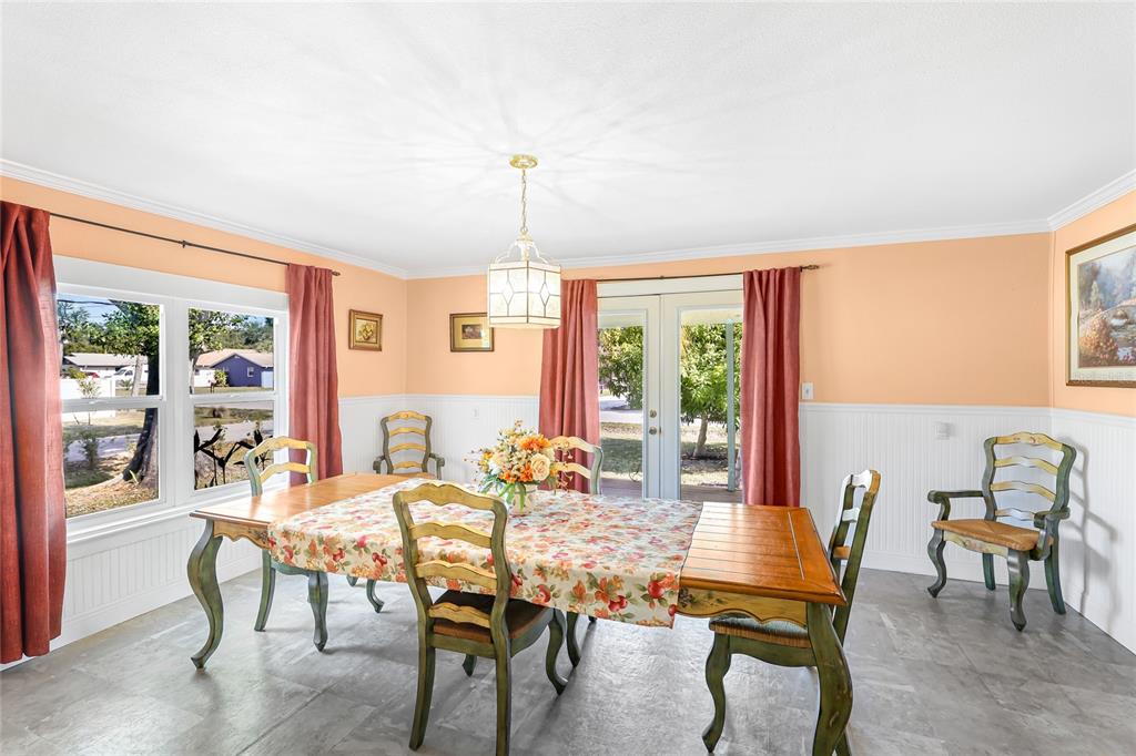 4030 Worcester Road Sarasota, FL 34231 - Photo 10 of 35 Gallery Image 10