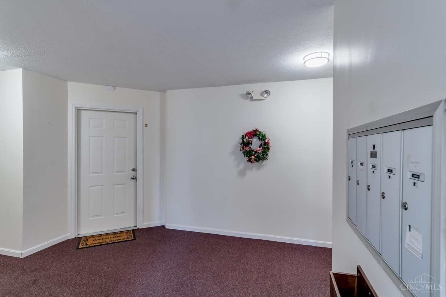 825 Neeb Road, Unit 2 Cincinnati, OH 45233 - Photo 5 of 32 Gallery Image 5