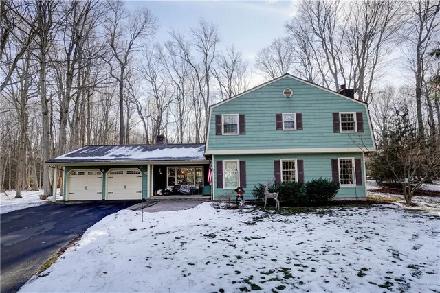 $349,900 | 1237 Bucks Run, Webster, NY 14580