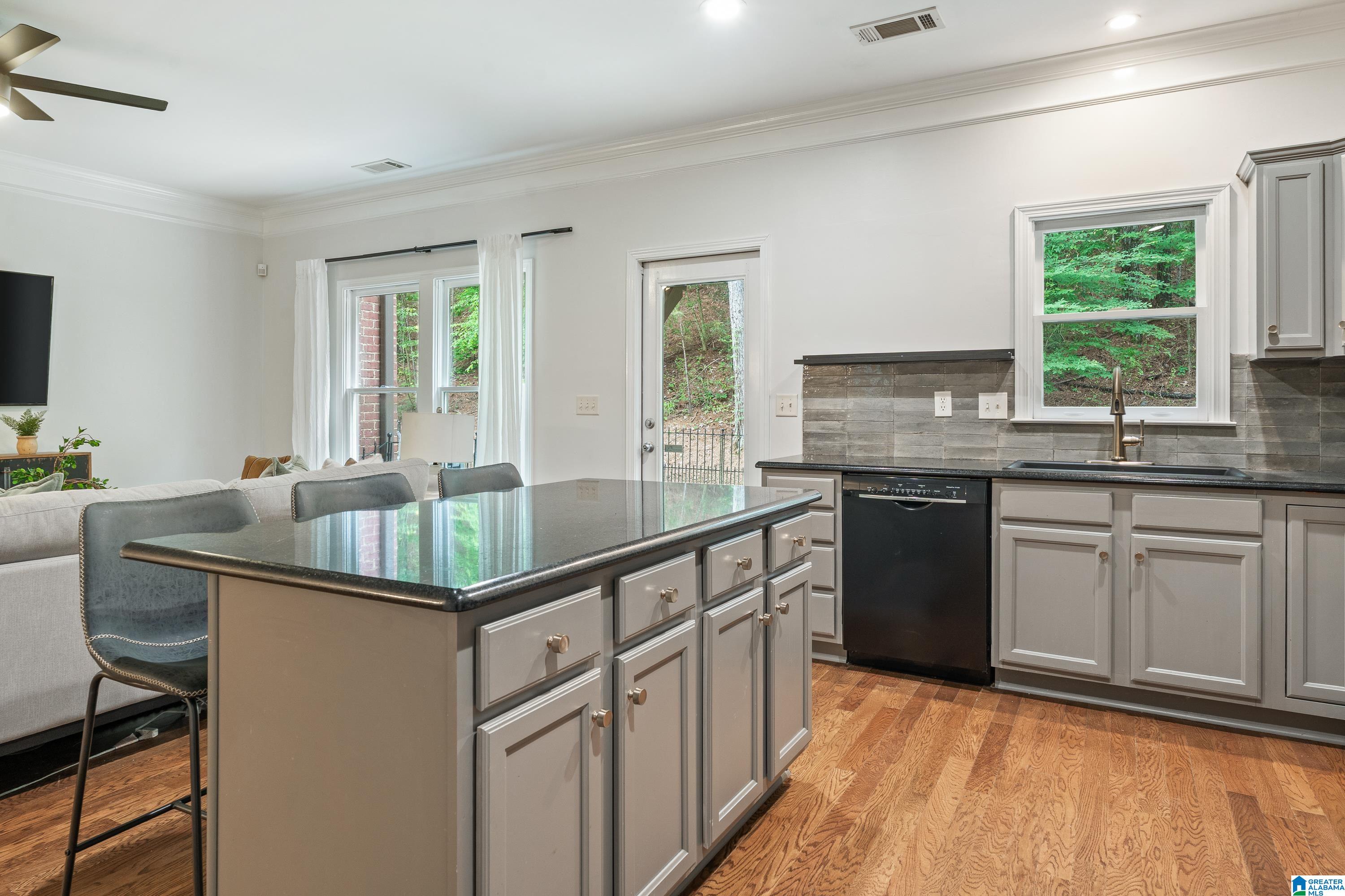 1033 Inverness Cove Way Birmingham, AL 35242 - Photo 14 of 49
