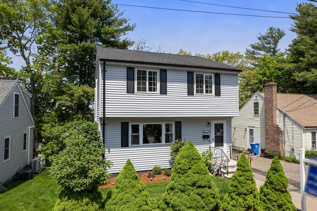195 College Farm Road Waltham, MA 02451 - Photo 2 of 29 Gallery Image 2
