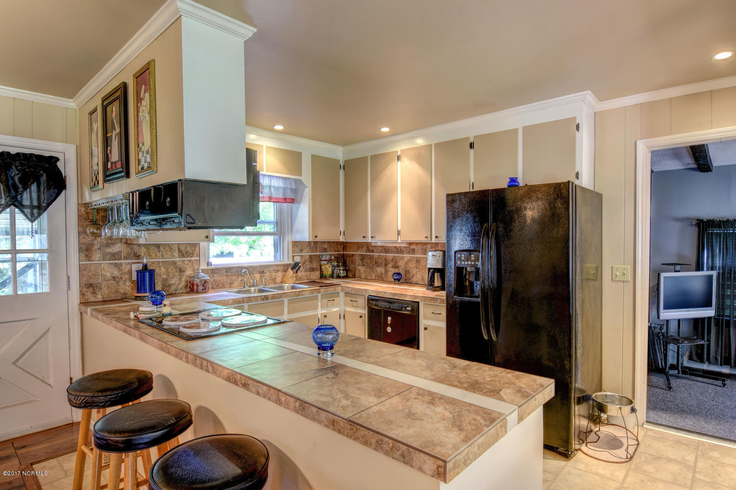 5000 Masonboro Loop Road Wilmington, NC 28409 - Photo 8 of 32 5000 Masonboro Loop Rd-large-008-3-DSC 7