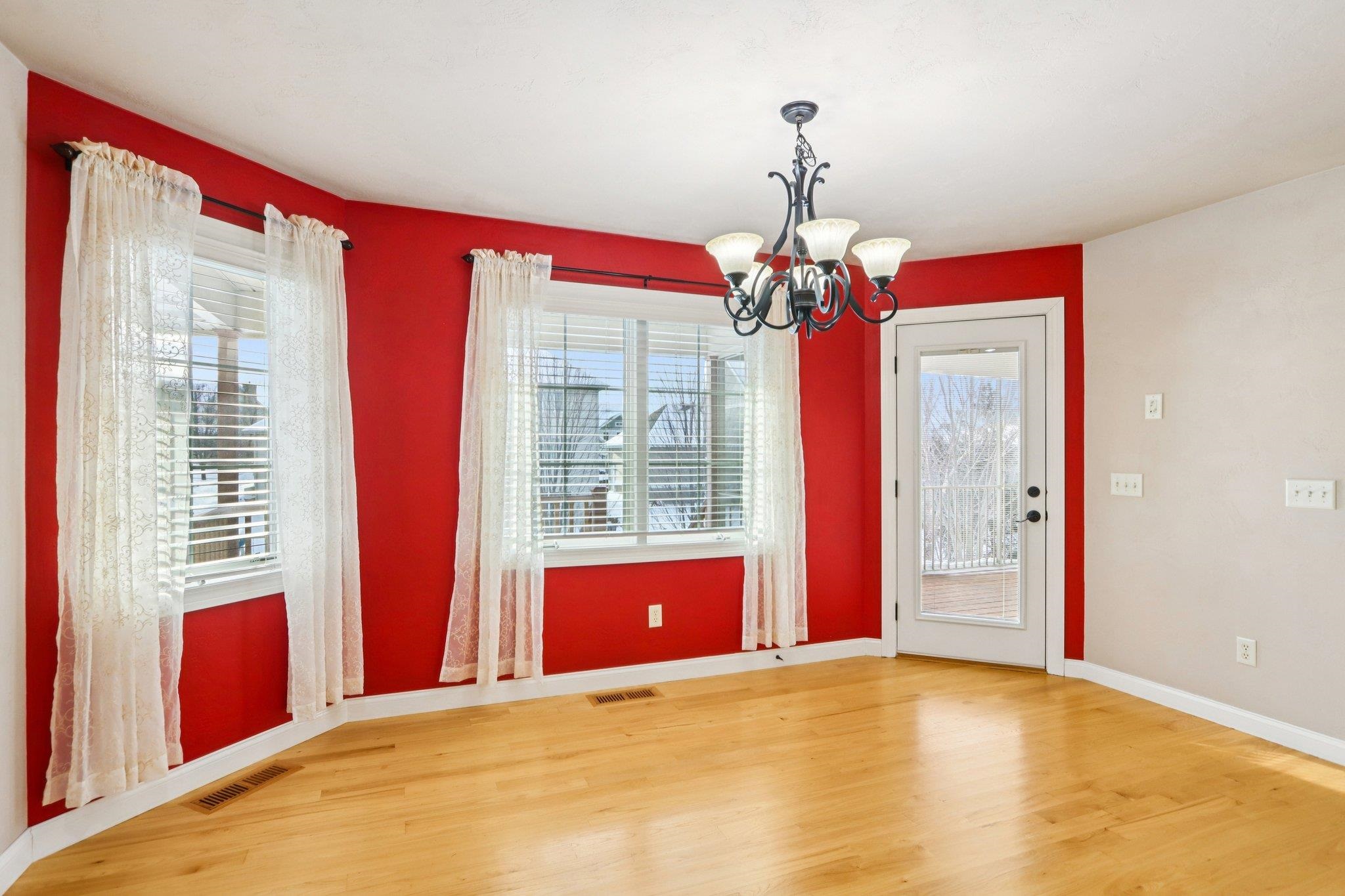 1705 Dunwoody Lane Waunakee, WI 53597 - Photo 14 of 58