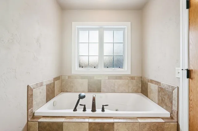 $800,000 | 1705 Dunwoody Lane, Waunakee, WI 53597