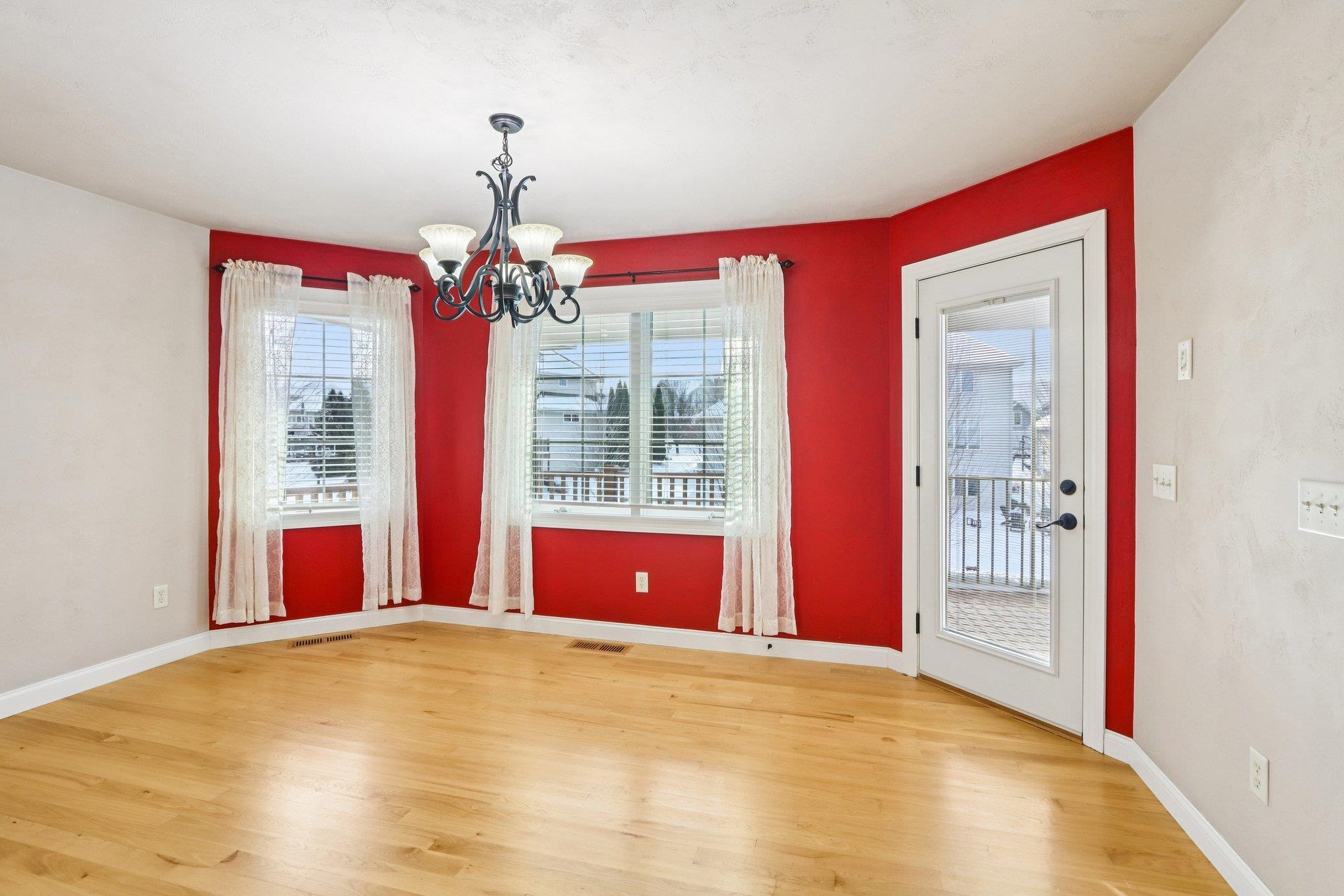 1705 Dunwoody Lane Waunakee, WI 53597 - Photo 6 of 58