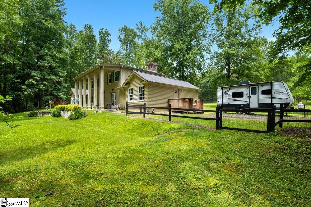985 Skunk Hollow Road Campobello, SC 29322 - Photo 33 of 36