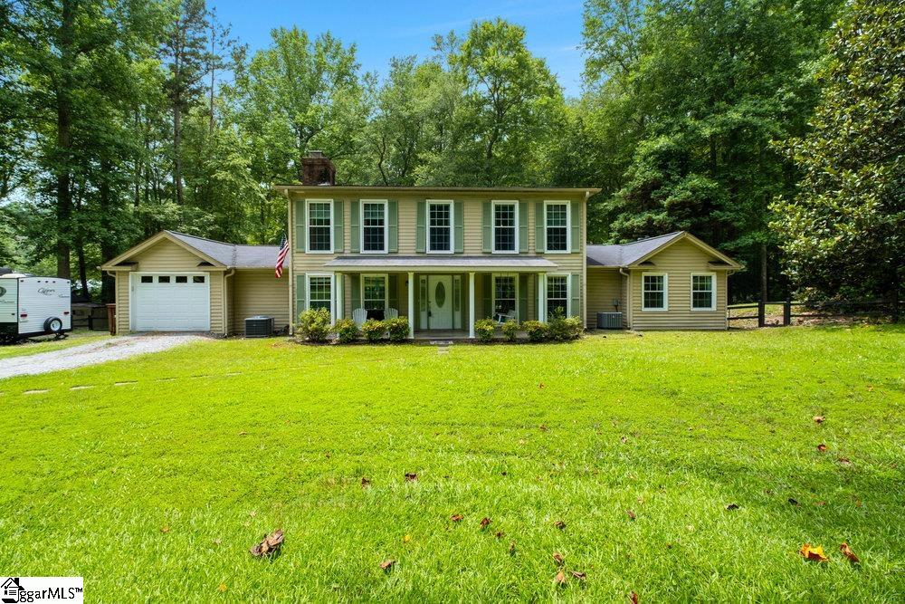 985 Skunk Hollow Road Campobello, SC 29322 - Photo 4 of 36