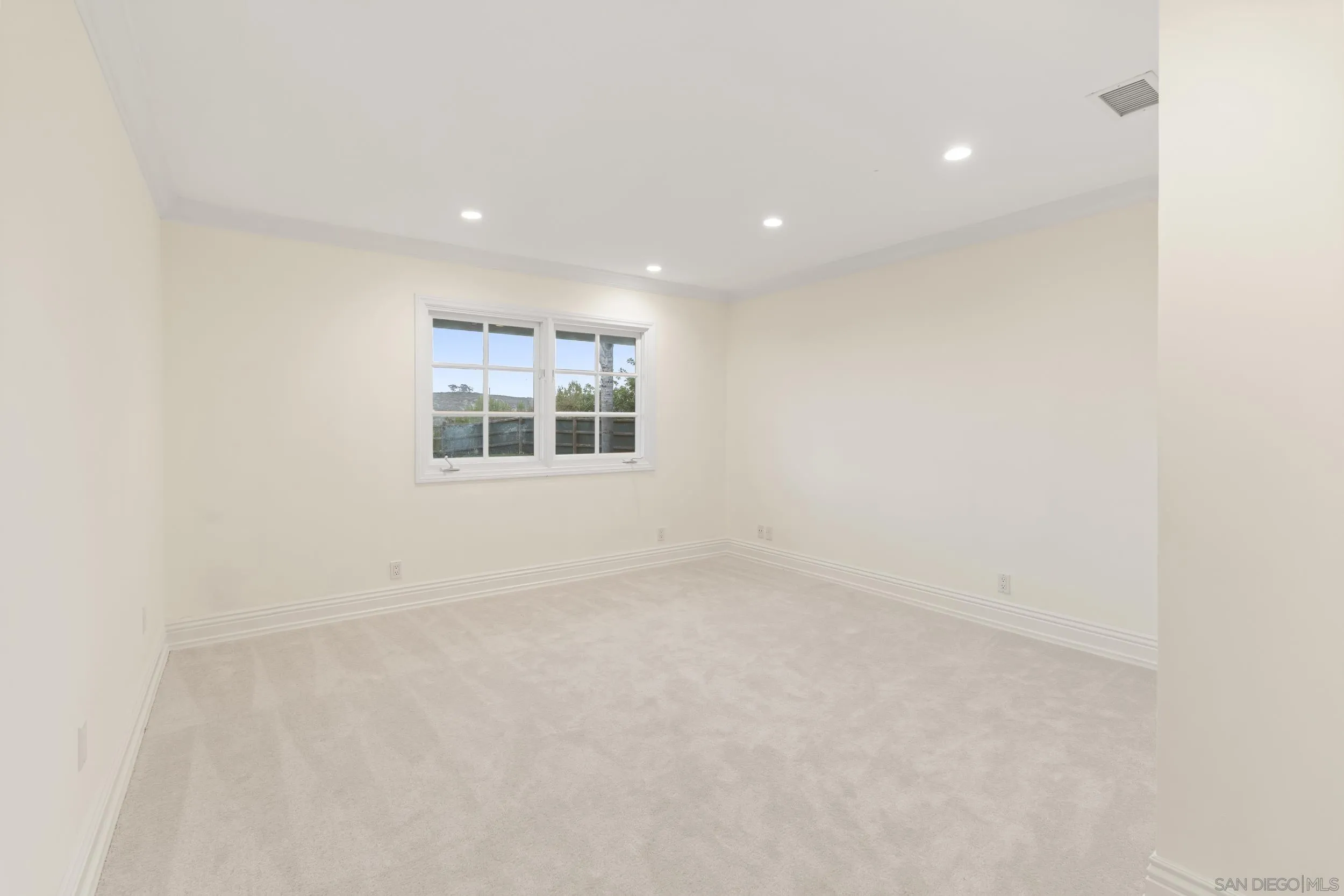 16551 Zumaque Street Rancho Santa Fe, CA 92067 - Photo 24 of 58 Bedroom #2 | Carpet, views