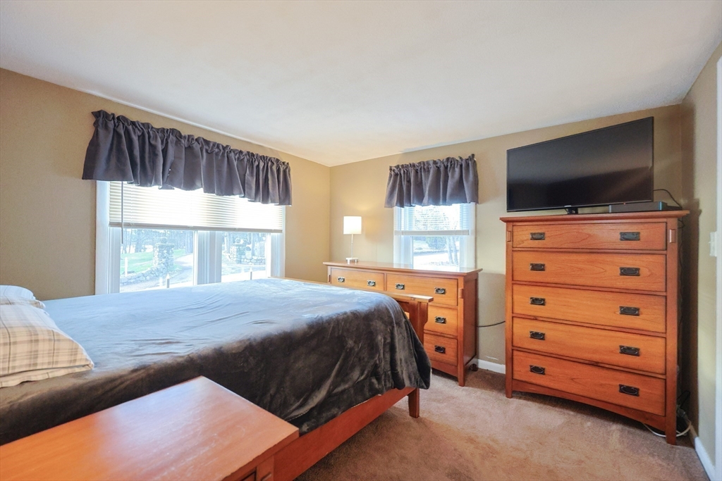 194 Lake Street Peabody, MA 01960 - Photo 11 of 27