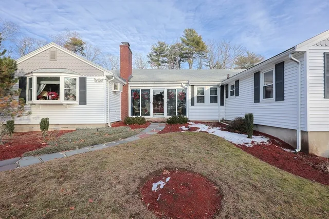 $849,900 | 194 Lake Street, Peabody, MA 01960