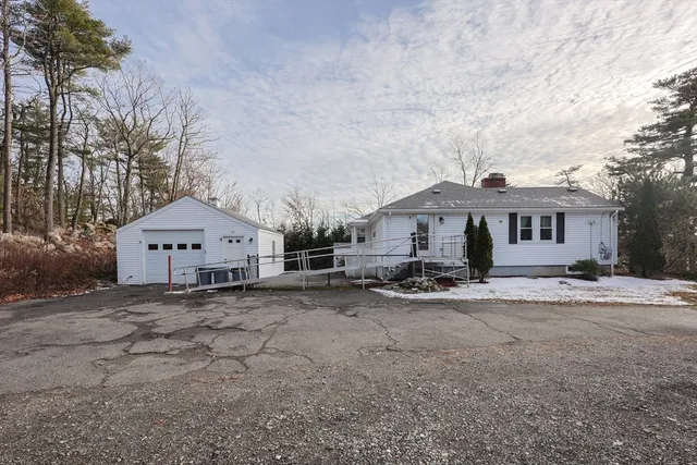 $849,900 | 194 Lake Street, Peabody, MA 01960