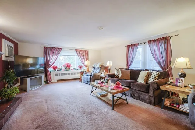 $849,900 | 194 Lake Street, Peabody, MA 01960