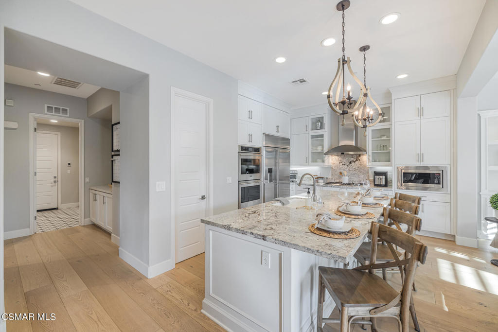 13148 Bent Grass Place Moorpark, CA 93021 - Photo 21 of 76