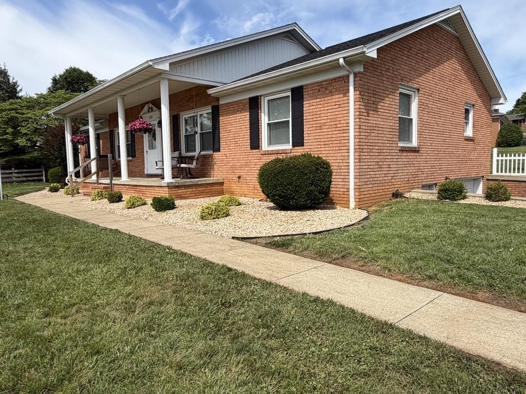 114 Old White Bridge Road Waynesboro, VA 22980 - Photo 2 of 41