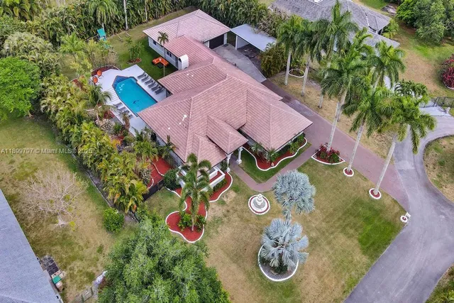 $21,995 | 3152 Southwest 147th Avenue, Davie, FL 33330