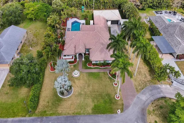 $21,995 | 3152 Southwest 147th Avenue, Davie, FL 33330