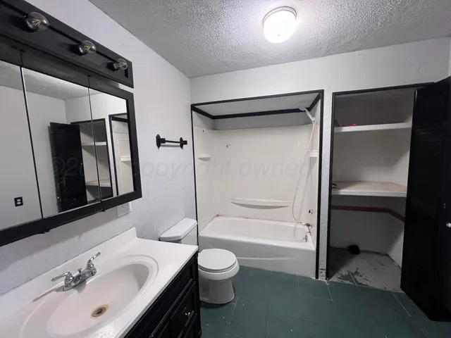 $245,000 | 220 Star Street, Hereford, TX 79045