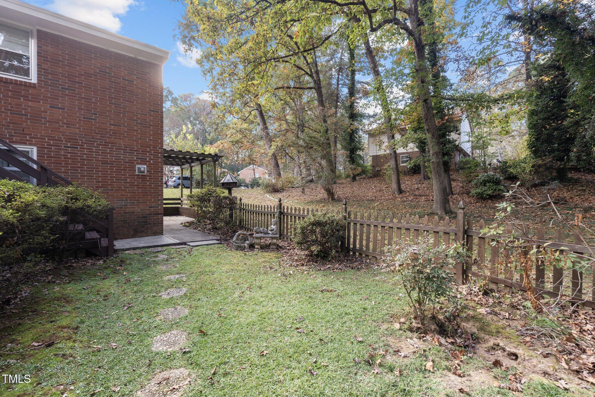 3144 Ward Road Raleigh, NC 27604 - Photo 4 of 41 5-web-or-mls-8Y3A5440