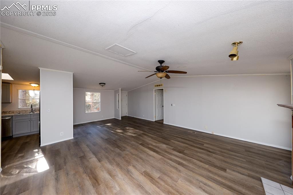 1641 Kiowa Road Florissant, CO 80816 - Photo 9 of 25