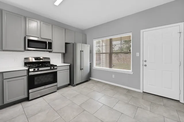 $1,750 | 974 Ellington Street, Houston, TX 77088