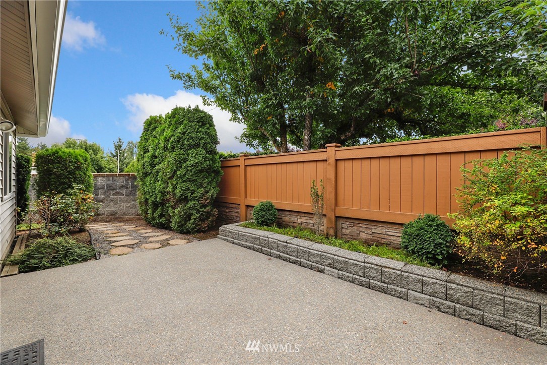 6637 Riviera Court Southeast Lacey, WA 98513 - Photo 10 of 24 Gallery Image 10