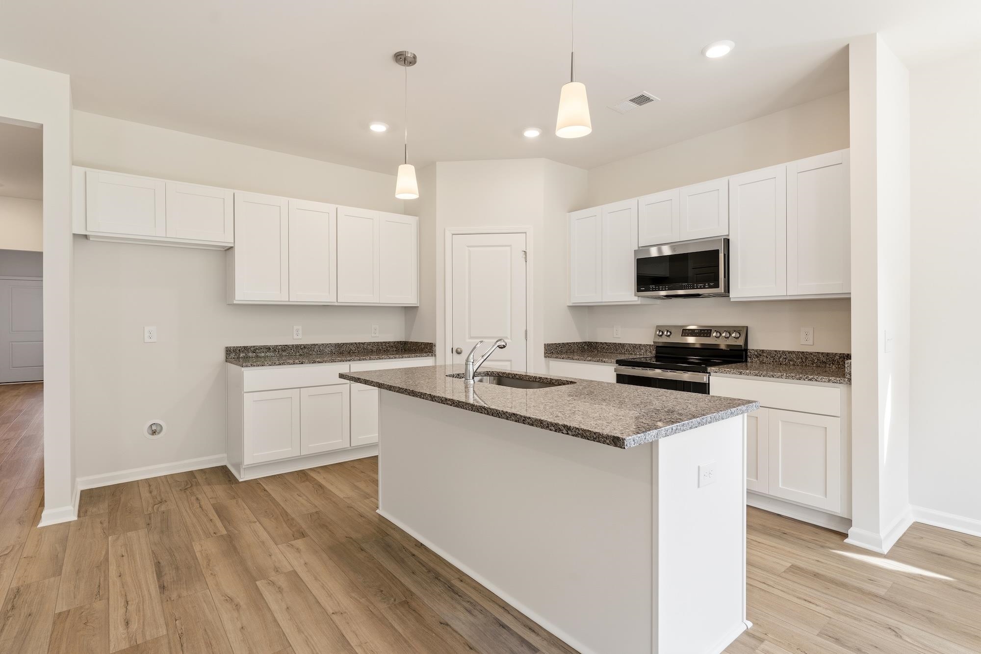 5035 Radley Road Chesnee, SC 29323 - Photo 5 of 25