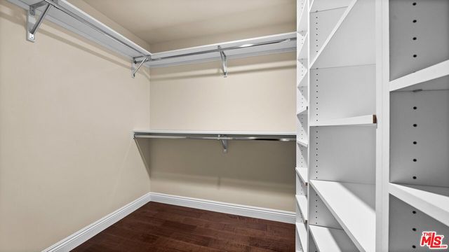 $4,295 | 4376 Ethel Avenue, Unit 401, Studio City, CA 91604