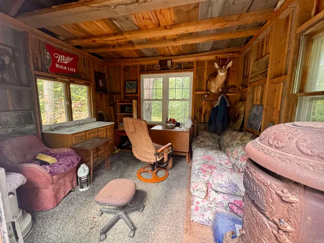 $95,500 | 7601 Highway 105, Jay, VT 05859