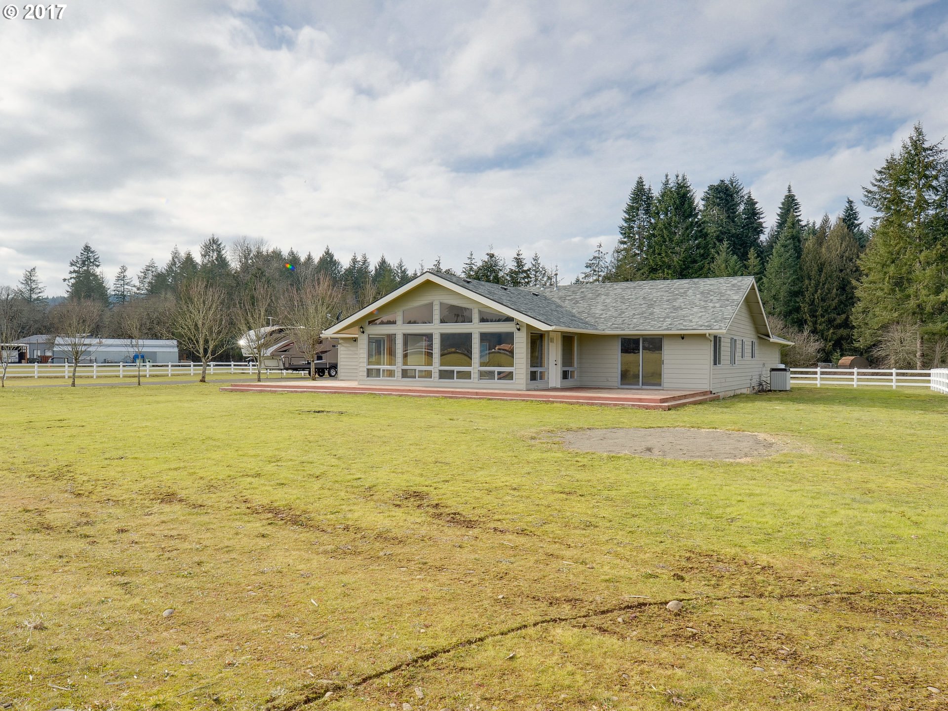 15280 South Springwater Road Oregon City, OR 97045 - Photo 4 of 31