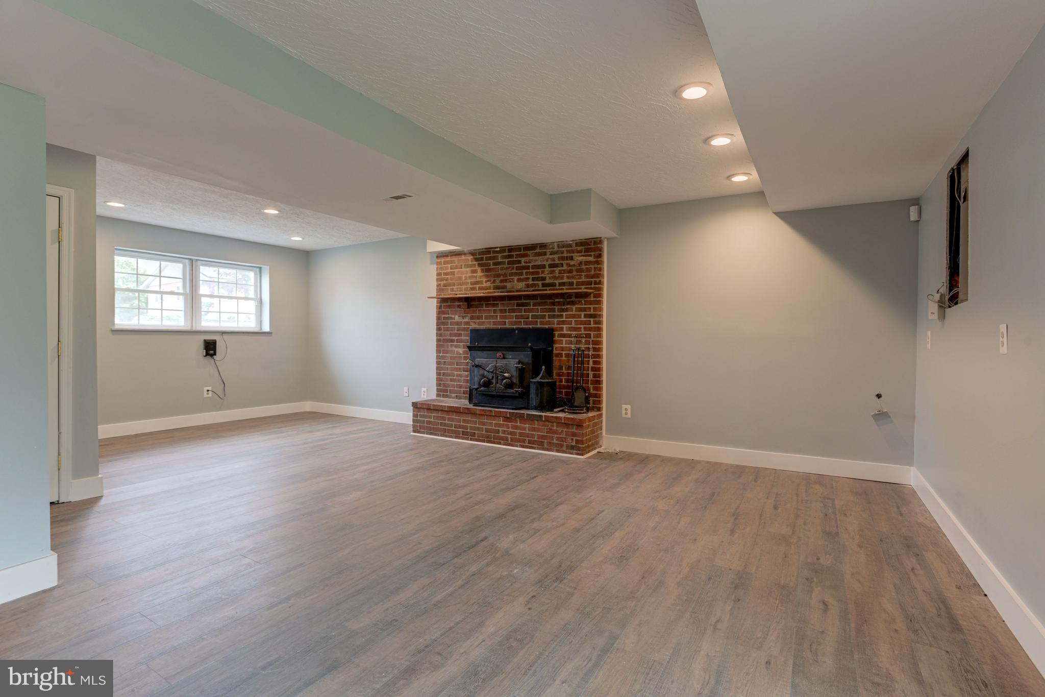 1214 Keithmont Road Catonsville, MD 21228 - Photo 18 of 30 Family Room