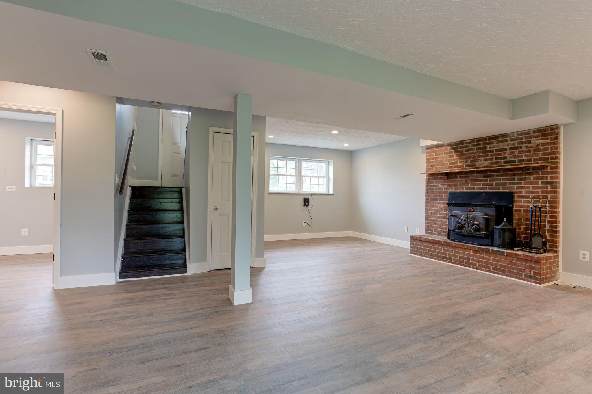 1214 Keithmont Road Catonsville, MD 21228 - Photo 21 of 30 Family Room