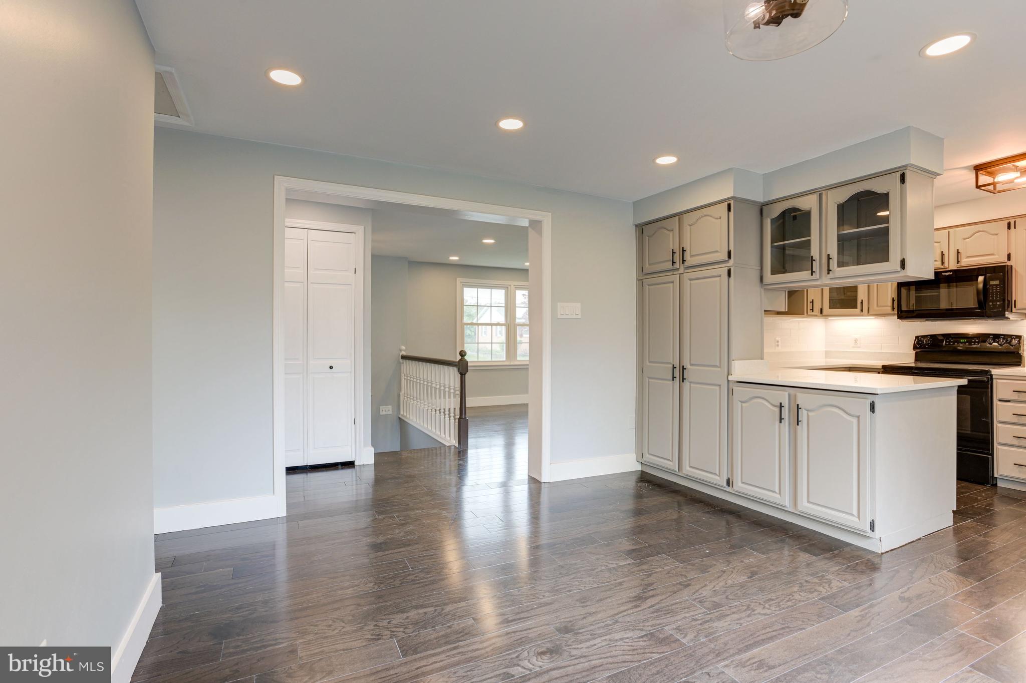 1214 Keithmont Road Catonsville, MD 21228 - Photo 8 of 30 Dining Room