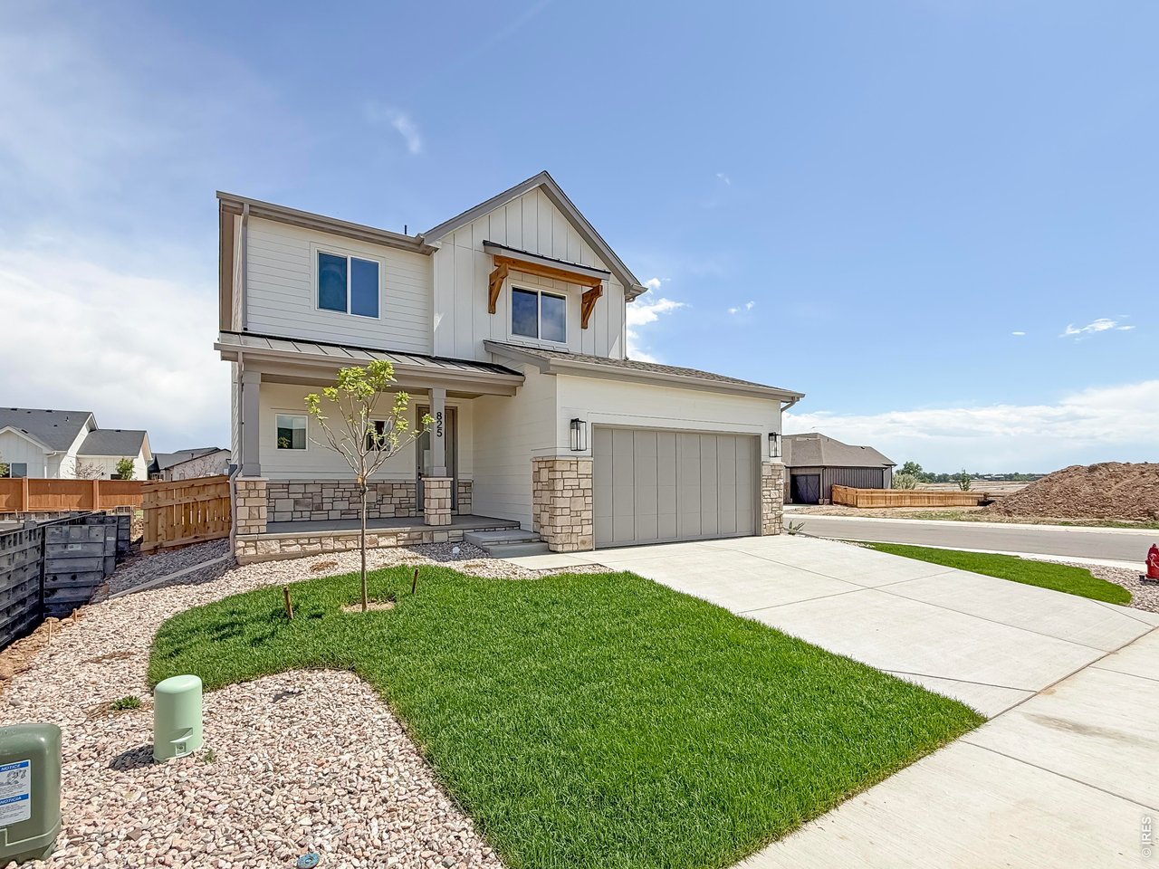 825 Doubleleaf Drive Windsor, CO 80550 - Photo 3 of 28