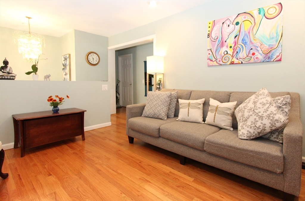 1 Pelham Street, Unit B Worcester, MA 01609 - Photo 11 of 32