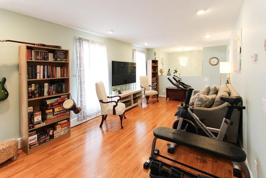 1 Pelham Street, Unit B Worcester, MA 01609 - Photo 13 of 32