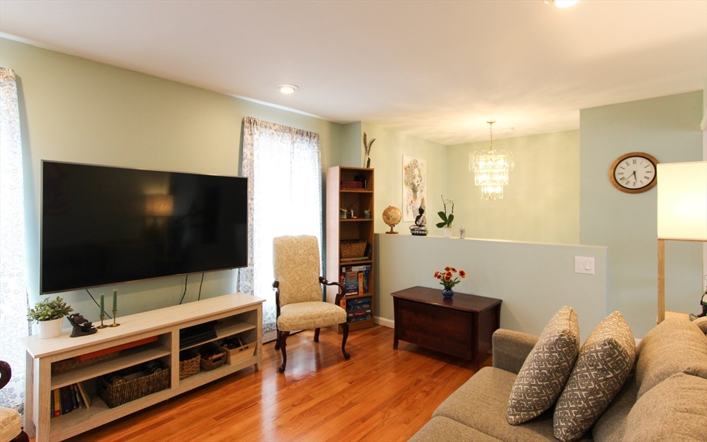 1 Pelham Street, Unit B Worcester, MA 01609 - Photo 14 of 32