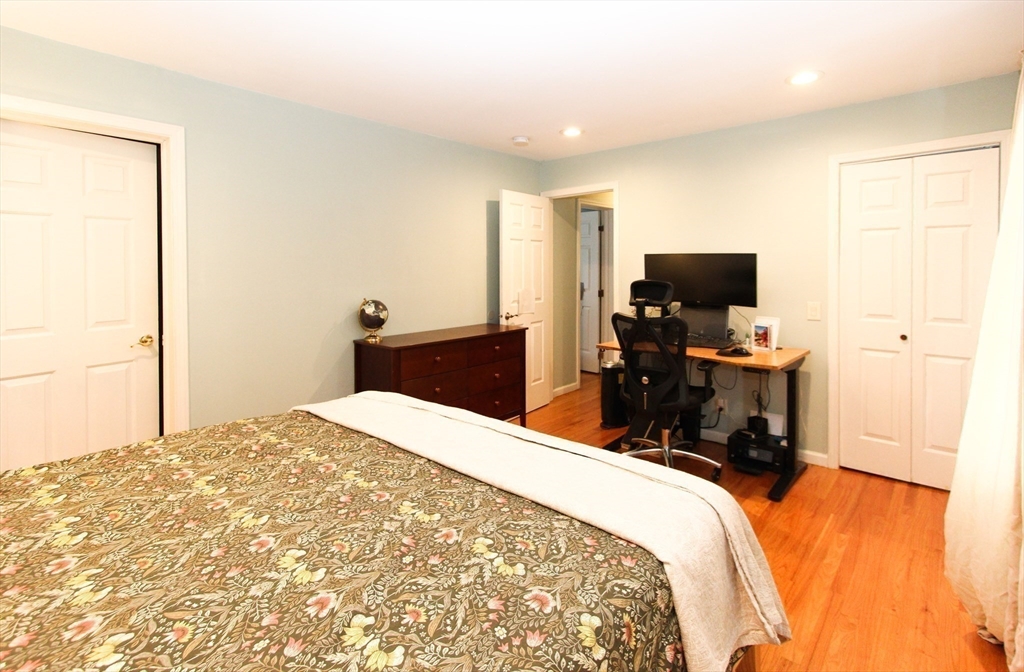 1 Pelham Street, Unit B Worcester, MA 01609 - Photo 19 of 32