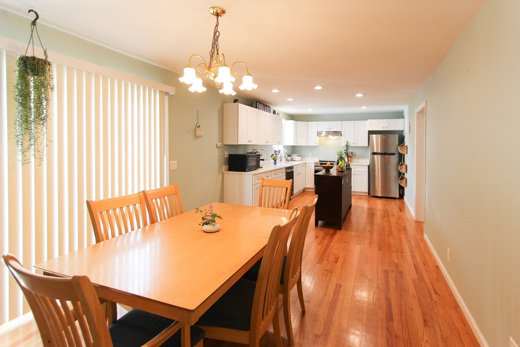 1 Pelham Street, Unit B Worcester, MA 01609 - Photo 2 of 32